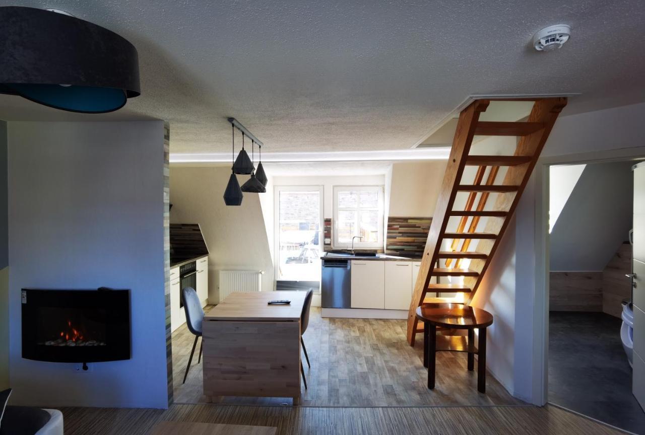 Gemuetliche Dachwohnung Mit Kleiner Oder Grosser Dachterrasse Nebeneinander Wolmirstedt Εξωτερικό φωτογραφία