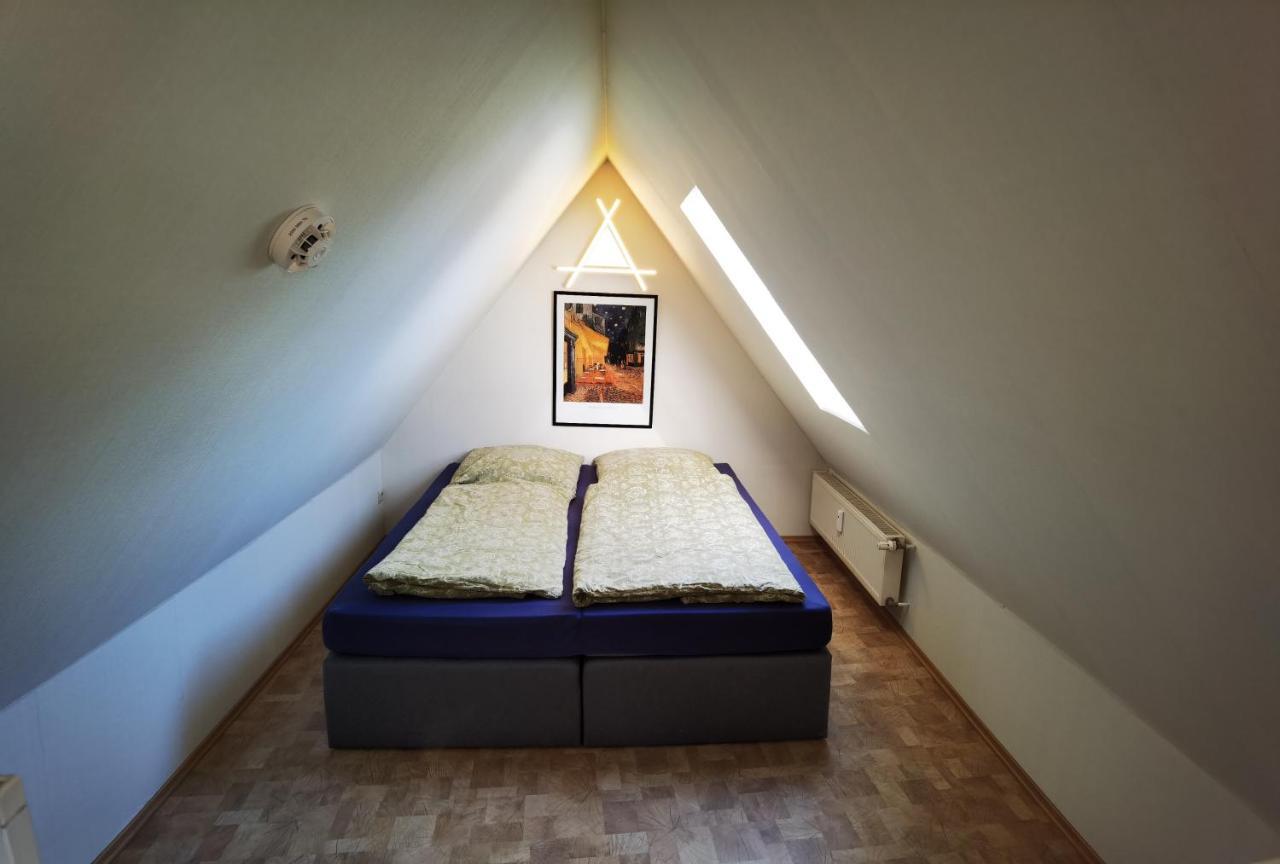 Gemuetliche Dachwohnung Mit Kleiner Oder Grosser Dachterrasse Nebeneinander Wolmirstedt Εξωτερικό φωτογραφία