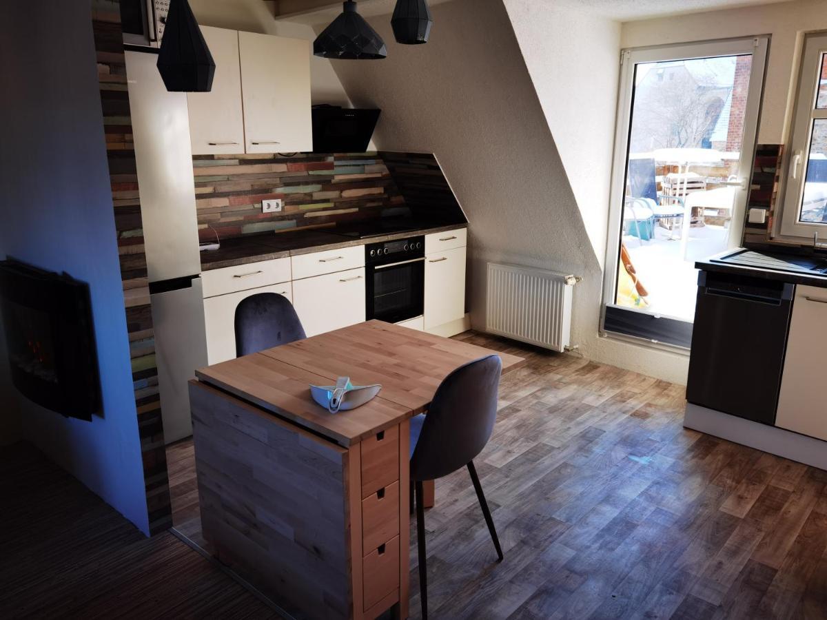 Gemuetliche Dachwohnung Mit Kleiner Oder Grosser Dachterrasse Nebeneinander Wolmirstedt Εξωτερικό φωτογραφία