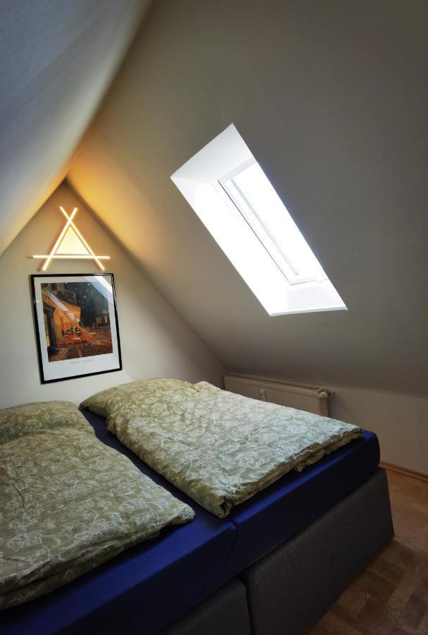 Gemuetliche Dachwohnung Mit Kleiner Oder Grosser Dachterrasse Nebeneinander Wolmirstedt Εξωτερικό φωτογραφία